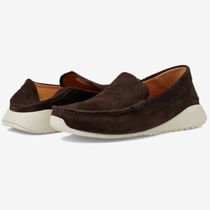 NWT OluKai Ka'a Loafer 100%‎ Suede Dark Brown